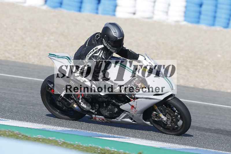 /02 28.-31.01.2025 Moto Center Thun Jerez/gruen-green/414